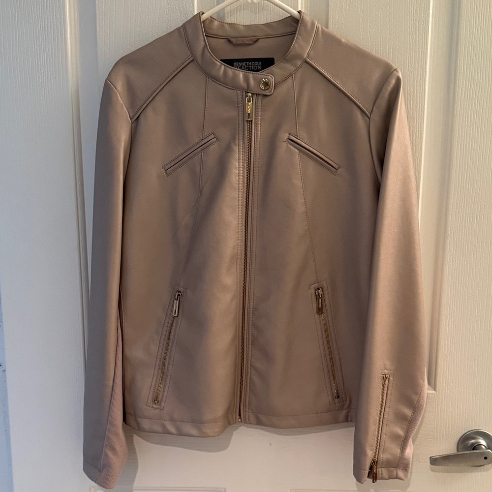 Kenneth Cole Reaction Pearlescent Pink Faux Leather Jacket with stretch fabric